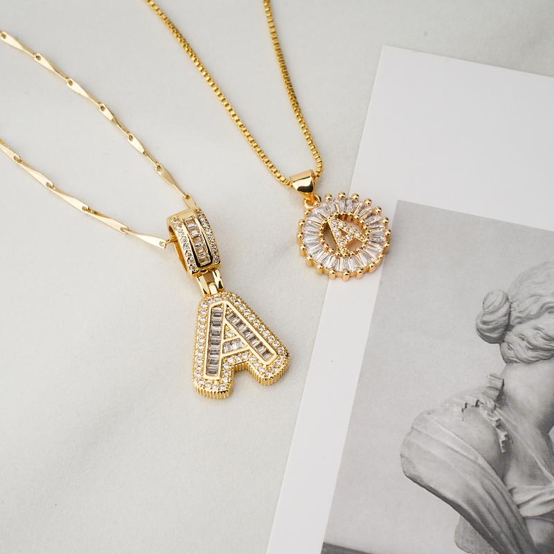 AISHA™ - Collane con ciondolo a lettera iniziale, confezione da 2, eleganti