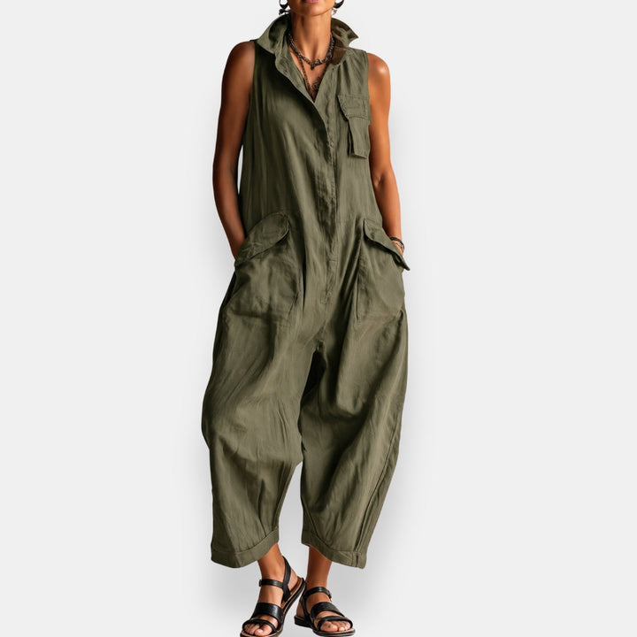 Gaia | Jumpsuit Oversize con Colletto Alto