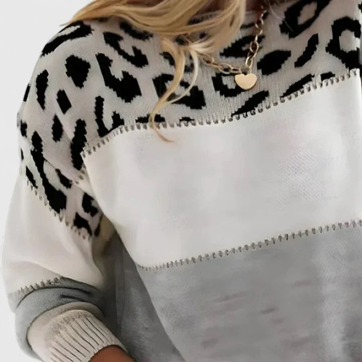 Marizelina | Elegant Leopard Sweater