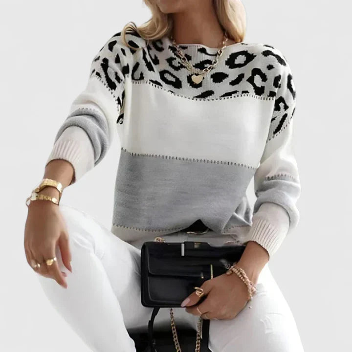 Marizelina | Elegant Leopard Sweater