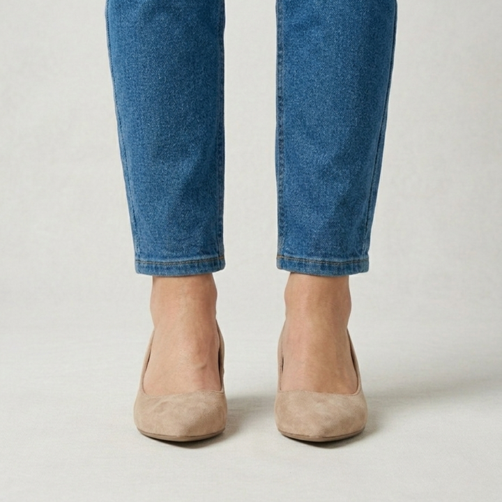 Victorie | Kitten Heel Camoscio