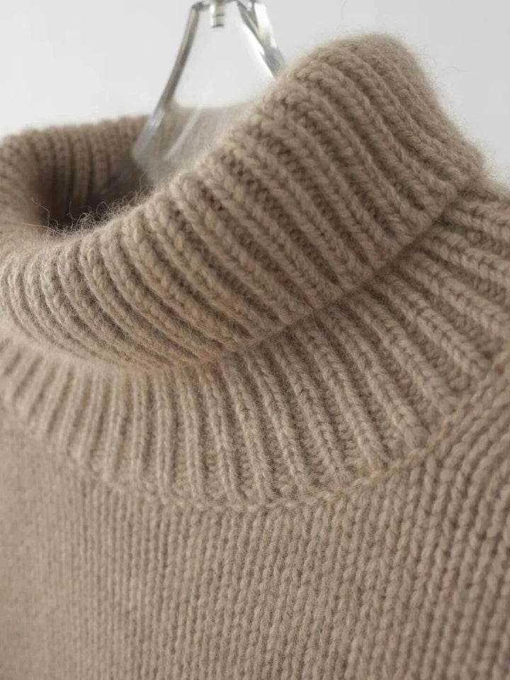 Amelia | Maglione a Collo Alto Comodo